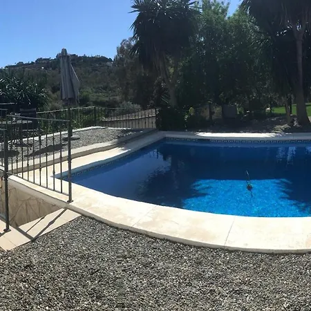 Penthouse Apartment, Cortijo Fruitful Hills Apartment Malaga